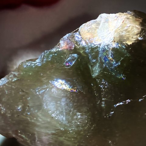 【カテドラル　虹入り　ガーデンクォーツ⭐️】　苔入り水晶　グリーンクォーツ　ラフストーン　原石