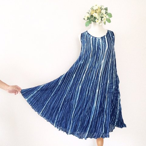 TIE-DYE INDIGO DRESS 