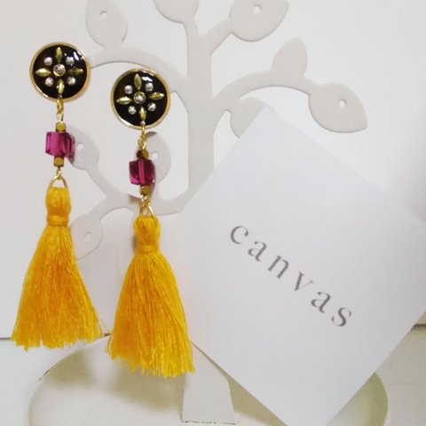 【tassel】樹脂ピアス