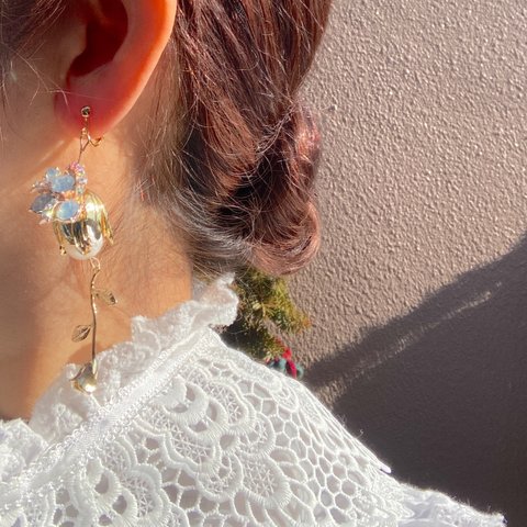 【teaparty 𓌉◯𓇋  earring】　水色　ゴールド　ウエディング　ブライダル　結婚式450