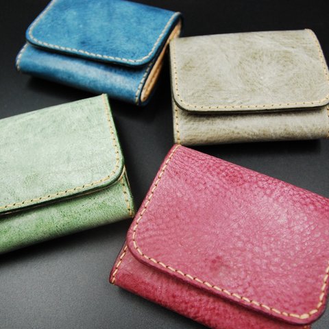 二つ折り財布　ALASKA(アラスカ)使用　選べる革カラー、ステッチカラー