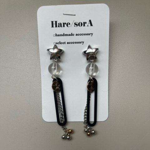 【SALE】星ピアス