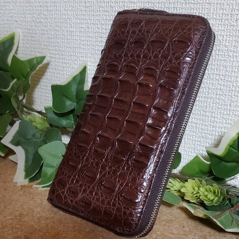 セール品 クロコダイル 背革 ワニ革 鰐 長財布 ラウンドファスナー 背革使用 小銭入れあり 背鰭 メンズ財布 一枚革 ダークブラウン