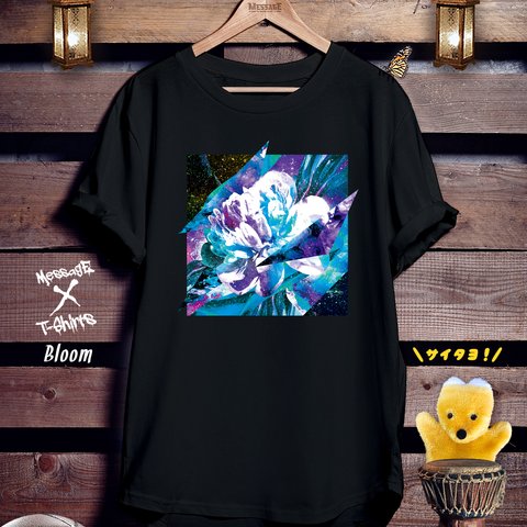 グラフィックアート黒Tシャツ「Bloom」