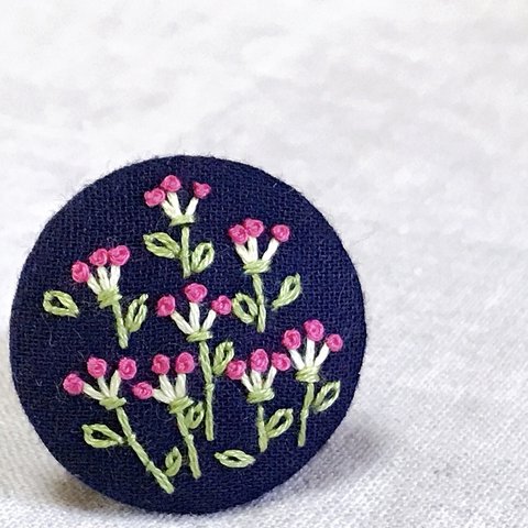 刺繍ブローチ サンプラー(フラワー) ヘアゴム可 くるみボタン　送料無料