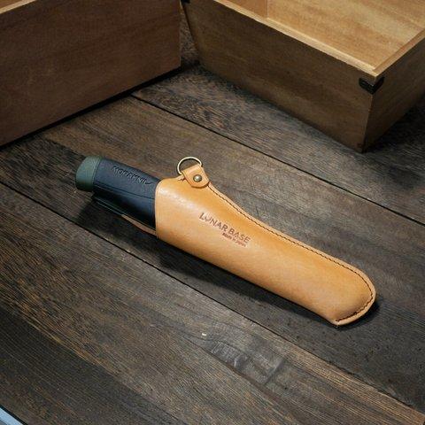 自家製オイルレザーのモーラナイフ用シースカバー