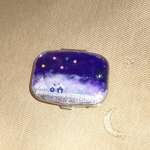 【sale】クリスマスの夜に。ピルケース