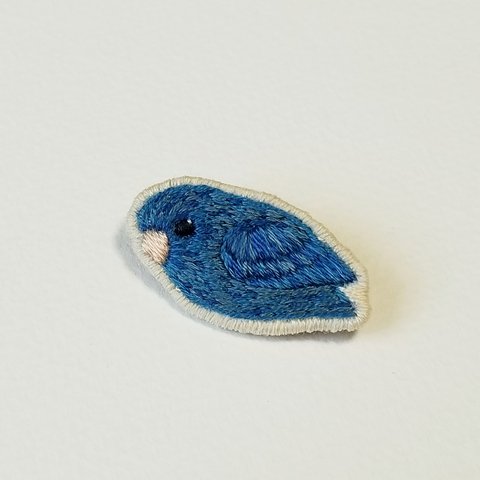 サザナミインコ(ブルー)の刺繍ブローチ