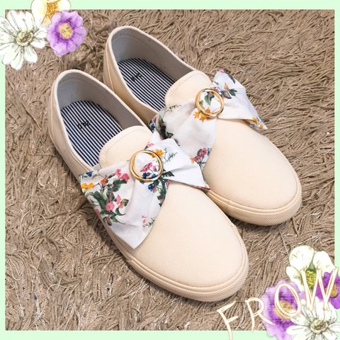 début価格♡【22.５〜25cm】バックル付きフラワースリッポン♪/wt