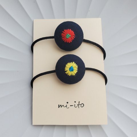 刺繍ヘアゴム🌷　no.1320   くるみボタン  💛送料無料💛　