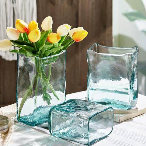 北欧  ガラスが透明である    花瓶   フラワーベース  花瓶 ガラス     小さな花瓶