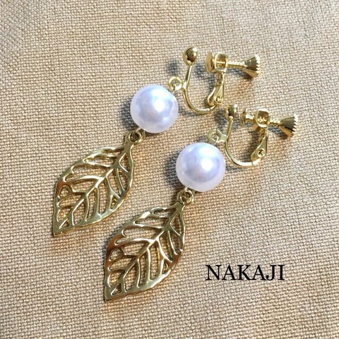 秋冬❄️リーフ イヤリング/ピアス