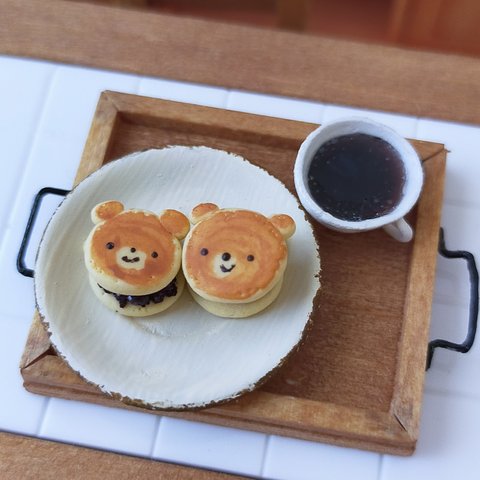 ミニチュア　くまちゃん🐻あんバターどら焼き