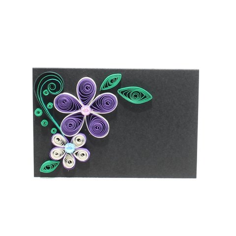 むらさきの花のミニメッセージカード(黒)