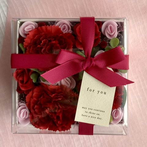 母の日に♡カーネーションと薔薇のボックスフラワー