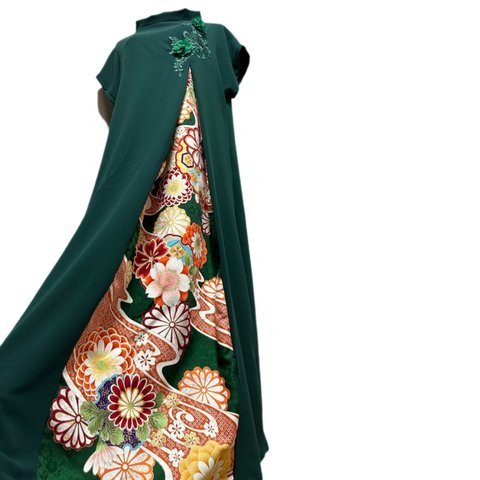 振袖　ワンピースドレス　着物リメイク　和柄　深緑×流水桜や菊　グリーン花モチーフレース　フレンチスリーブ　丈120 M〜XL