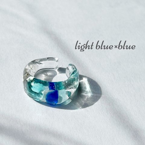 シーグラスイヤーカフ／light blue×blue／レジン　アクセサリー　クリア