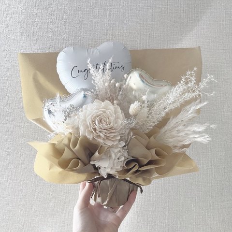 dahlia beige arrange