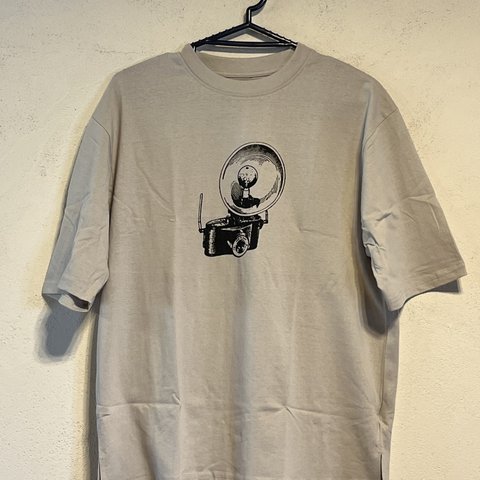  レディース　レトロカメラ　ビッグシルエットTシャツ【S～4L】綿100%