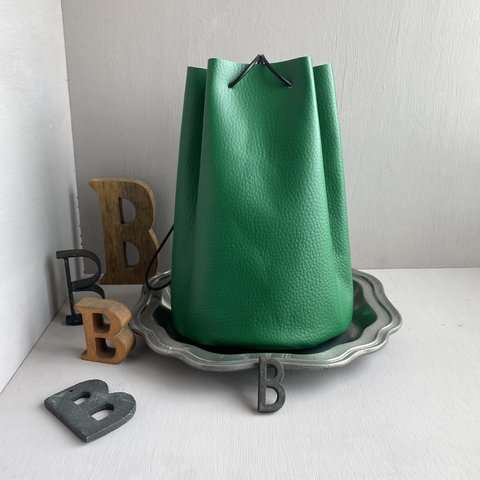 ■ malachite green cannelé カヌレレザー巾着バック■ マラカイトグリーン