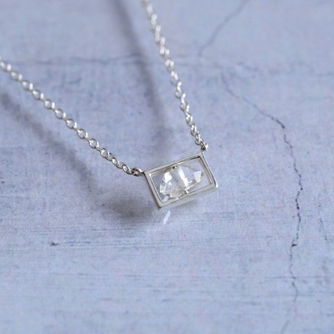 ✶特集掲載✶Sýnishorn necklace：ハーキマーダイヤモンド標本ネックレス　シルバー　SV925