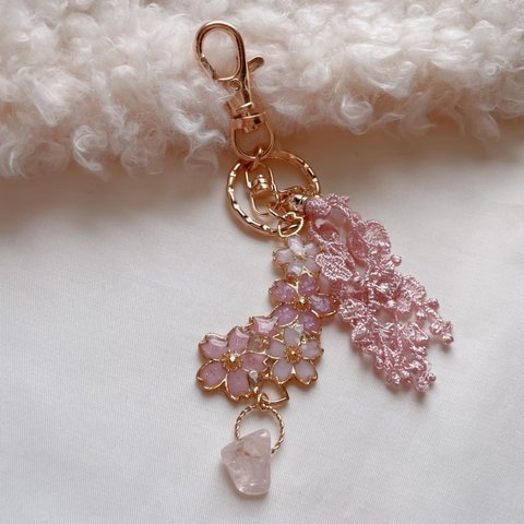 桜♡キーホルダー　　　　　春　お花見♡桜♡さくら♡バッグチャーム♡キーホルダー♡天然石♡ローズクォーツ♡桃色♡ピンク