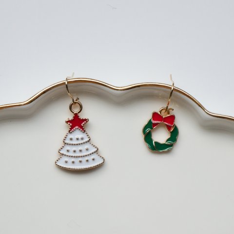 【GwSale!10%OFF】★クリスマス★選べるチャームピアス（P♡XM2023）