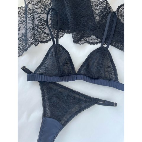 easy thong - midnight floral navy -