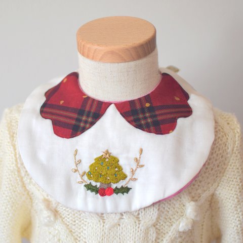 【再販】Christmas bib＊オーガニックコットン襟付き刺繍スタイ