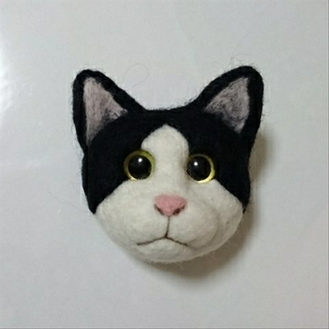 羊毛フェルト 白黒猫ちゃん(マグネット)