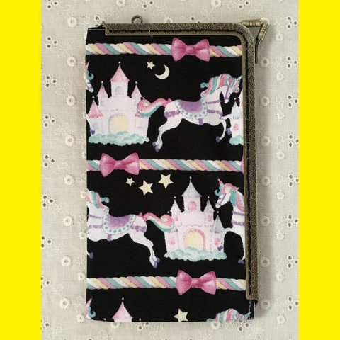 [SOLD OUT] オシャレな木馬に誘われて☆スマホポーチ(通帳ケース) 