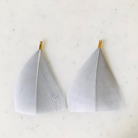 Grey Feather Pendant Tops