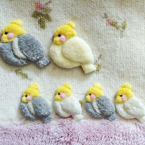 オカメインコの刺繍ブローチ キーホルダー　鳥　ノーマル　ルチノー