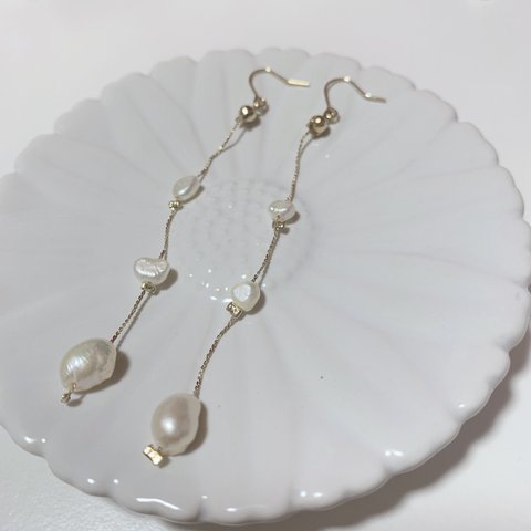 淡水パール 揺れるピアス