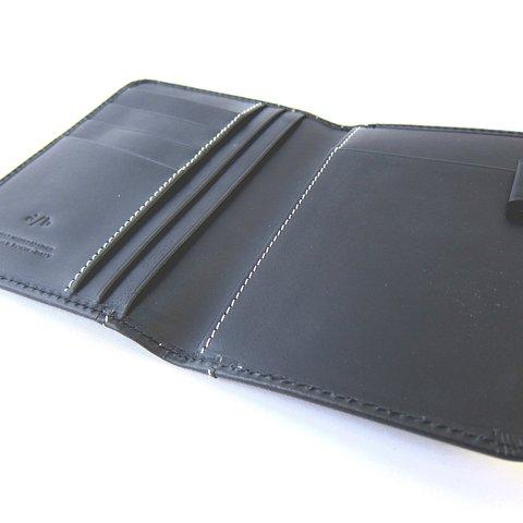 ぴったりサイズのパスポートケース　イタリアンスムースレザー　ブラック
