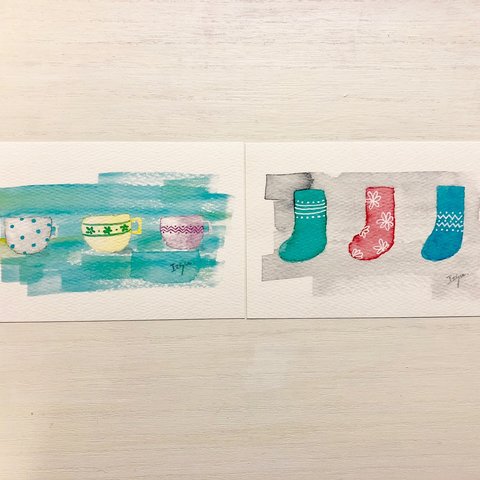 「コーヒーカップ3個 くつ下3足」 北欧水彩画イラストポストカード2枚セット