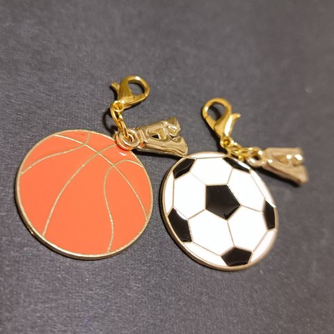 サッカーボール バスケットボール チャーム ハンドメイド アクセサリー キーホルダー アルファベット