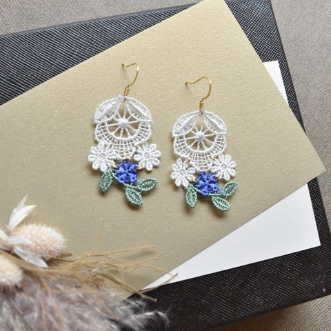 ✳︎花束💐レースピアス✳︎