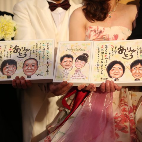 結婚式の両親へのプレゼントに「つながりボード」