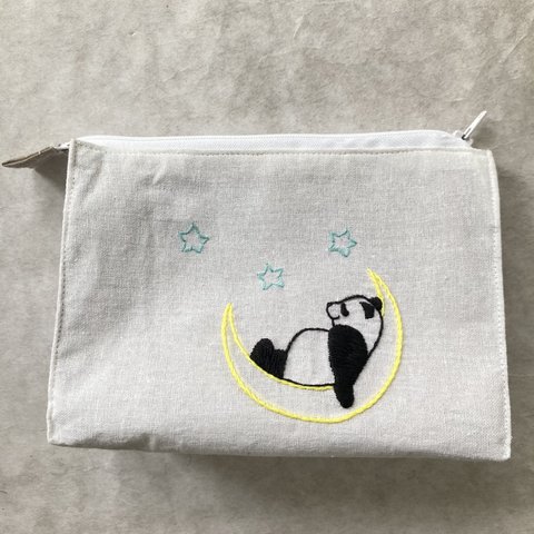 手刺繍【おやすみパンダ】 テントポーチ