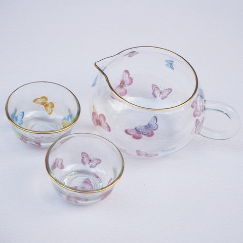 中国茶器　バタフライの品茗杯(茶杯)・ガラスの茶海(ピッチャー)　