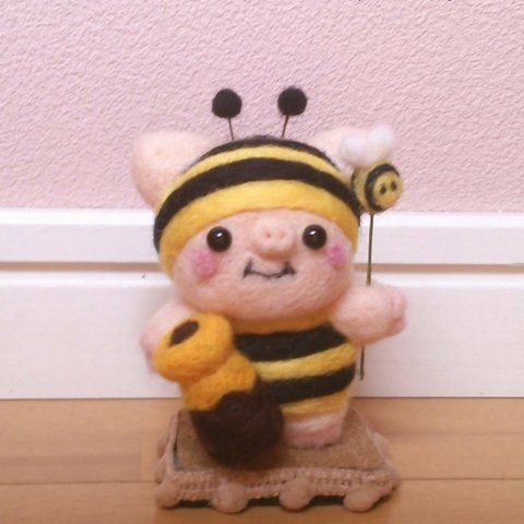 ＊HONNEY BEE＊ぶたさん＊L🍯