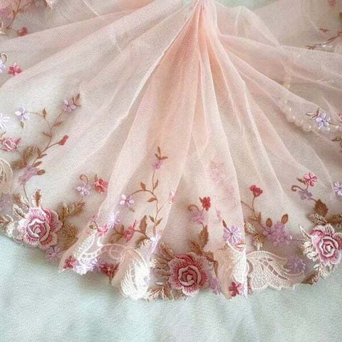 刺繍チュールレース ピンクバラ 花 かわいい プリンセス 布 メルヘン ドレス アンティーク 薔薇 レトロ ドール服