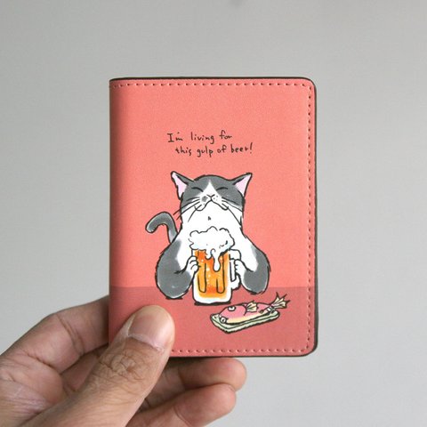 名刺・カードケース　猫がビールで乾杯（サーモンピンク）