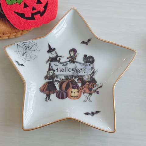 ハロウィン🎃小皿　ポーセラーツ