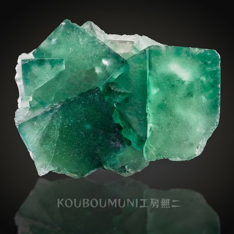 フローライト/カルサイト(Fluorite with Calcite) S00233