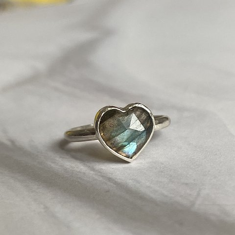 labradorite ring