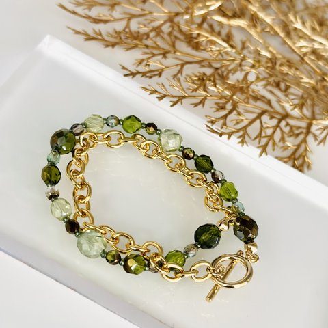 Olive bracelet ⭐︎オリーブカラーのチェコビーズとチェーンのMIXブレスレット