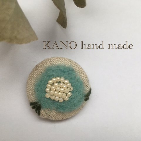 [再販] 羊毛フェルト 刺繍 水色のお花のヘアゴム