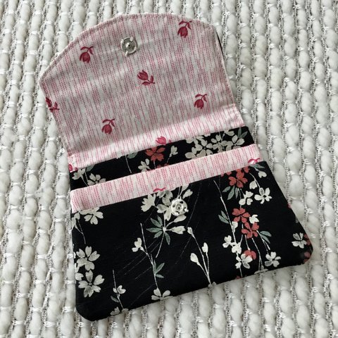 枝垂れ桜カードケース、黒いさくらカード入れ、和柄カードホルダー、Weeping cherry blossom card case, 3 slot card holder, Little wallet